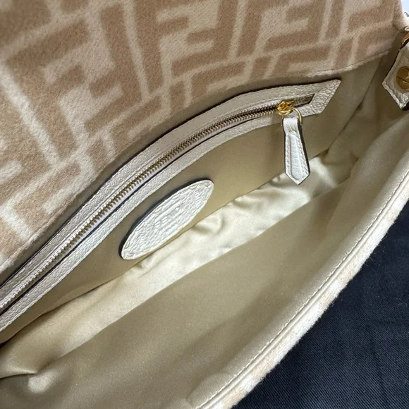 Fendi Vintage Baguette 1997 - Brand New, Authentic - Picture 3 of 7